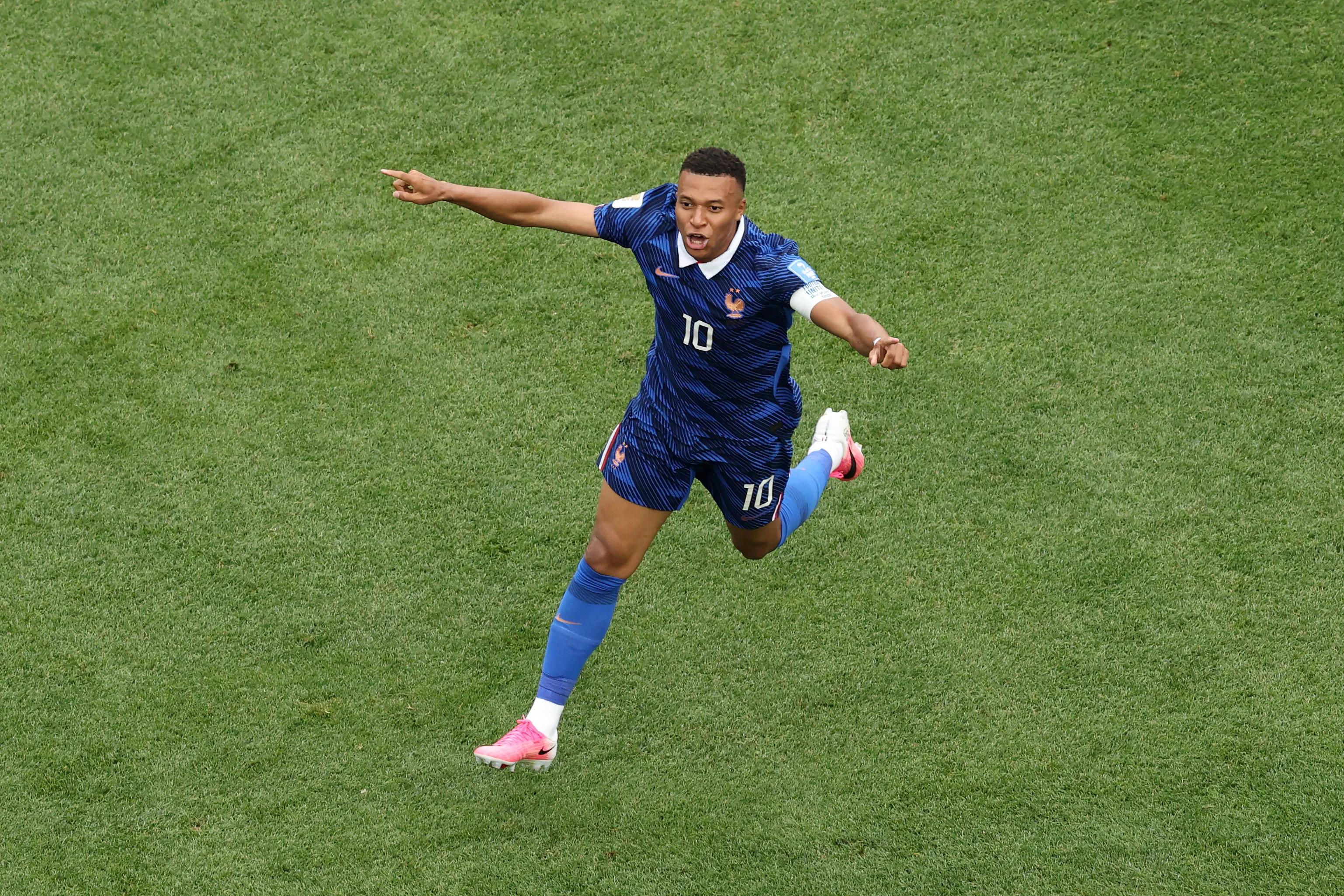 France Book Knockout Ticket on Mbappe's Century as Iraq Face Must-Win Arithmetic