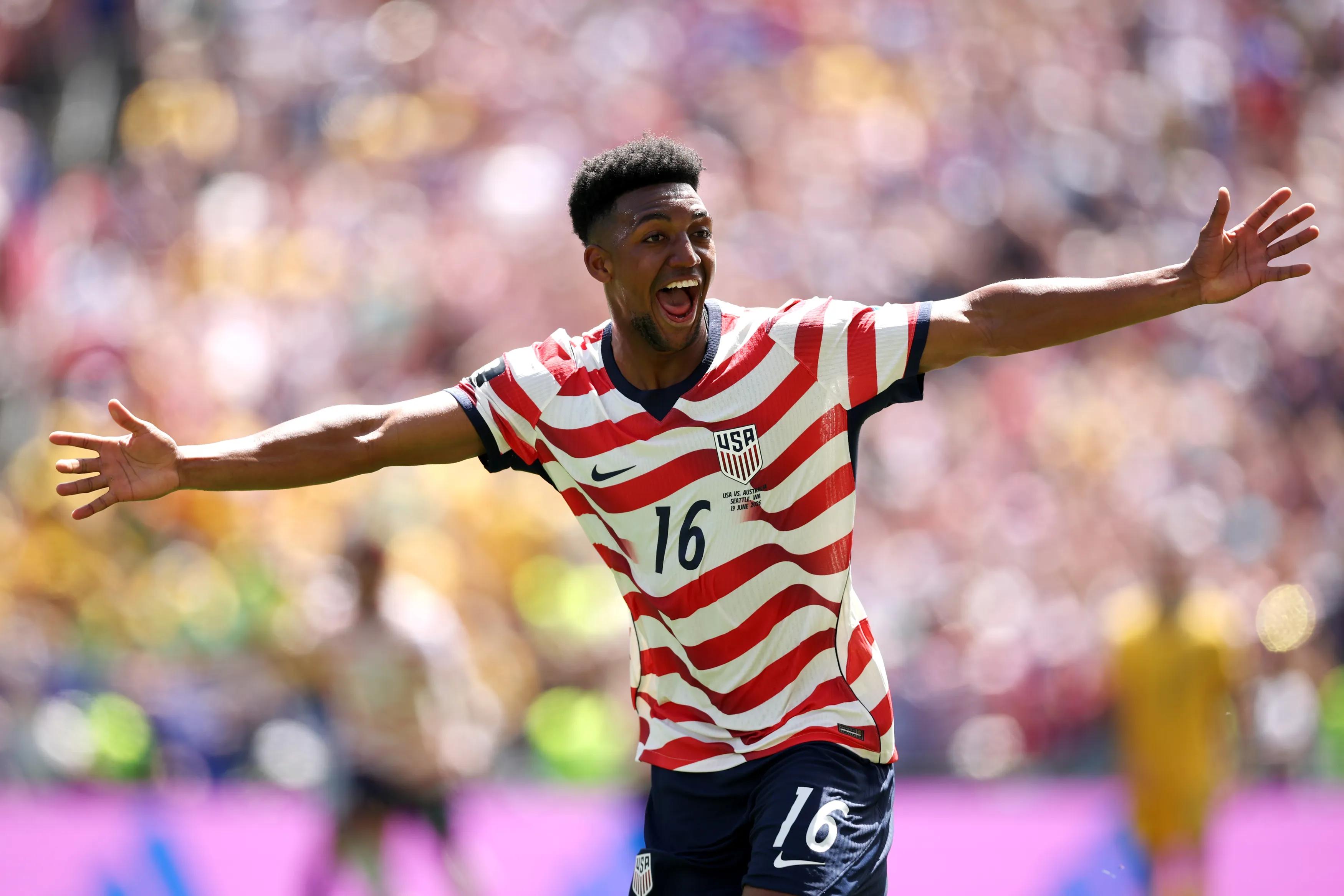 Hosts seize the initiative as the United States deliver a must-win statement in Group D