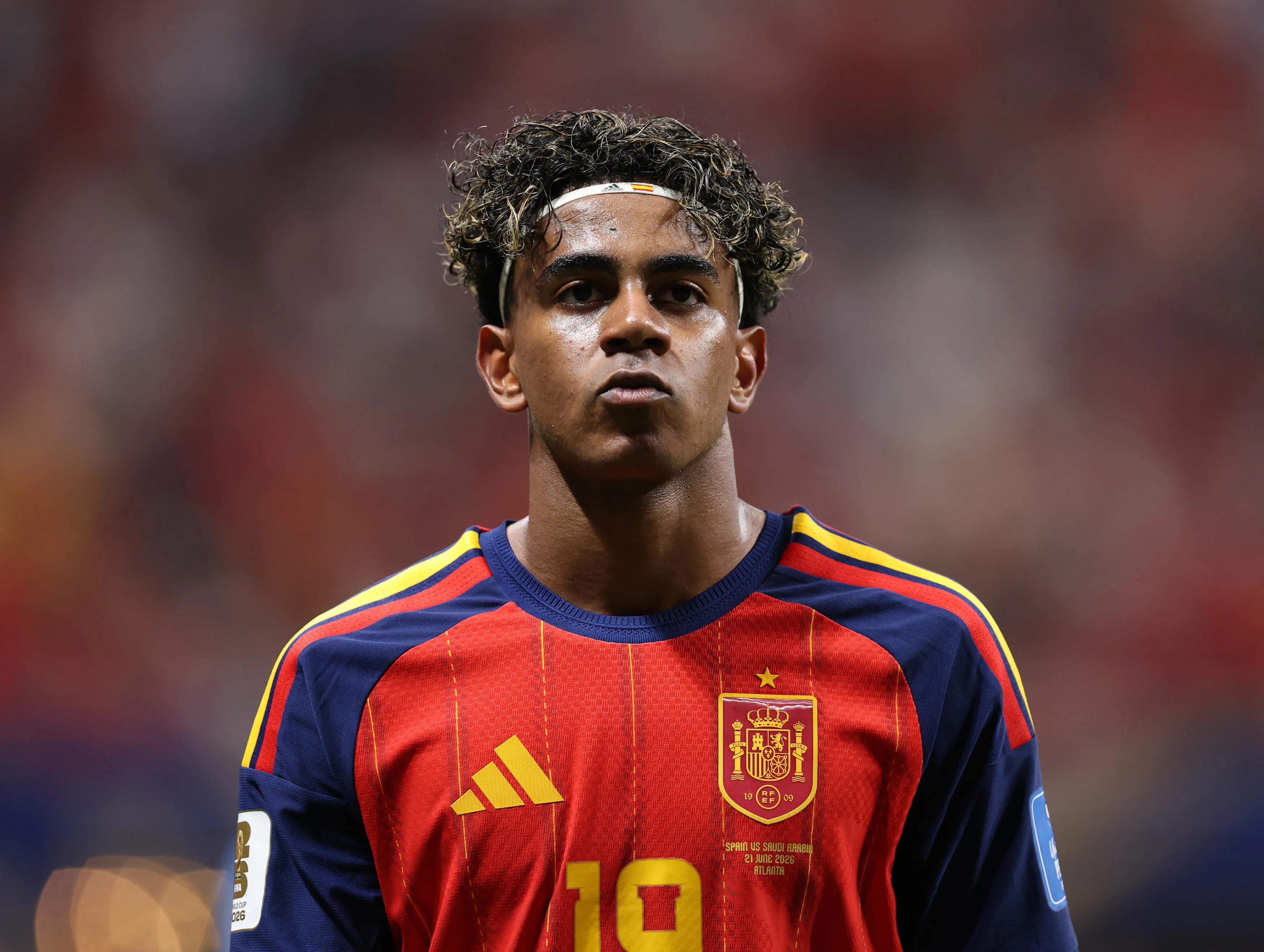 Do-or-Die Debut: Can Spain's Teenage Sensation Seize the Initiative in a Wide-Open Group?